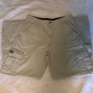 Men’s khaki cargo pants, 34/32